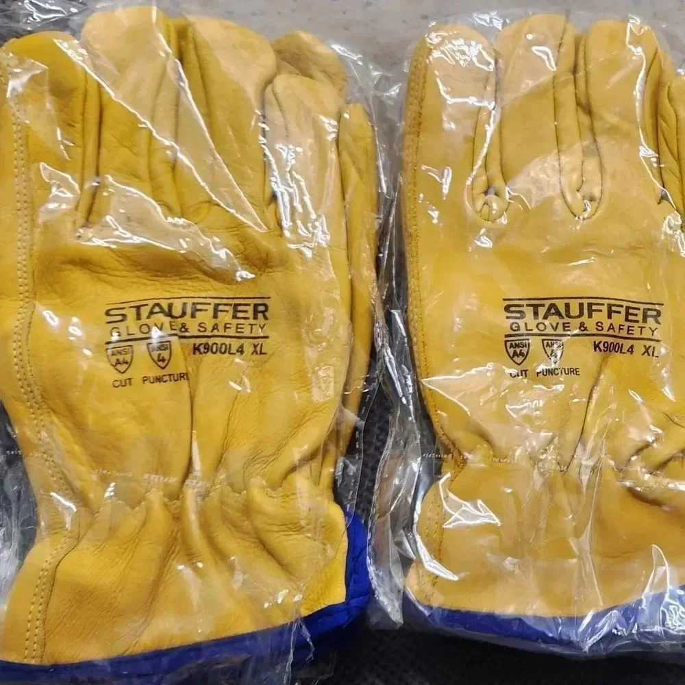 Stauffer safety gloves New In Packaging. Size LARGE